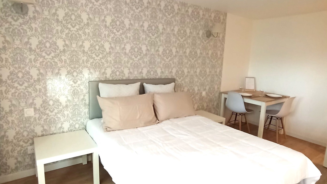 Photo of Bedroom in Brignais