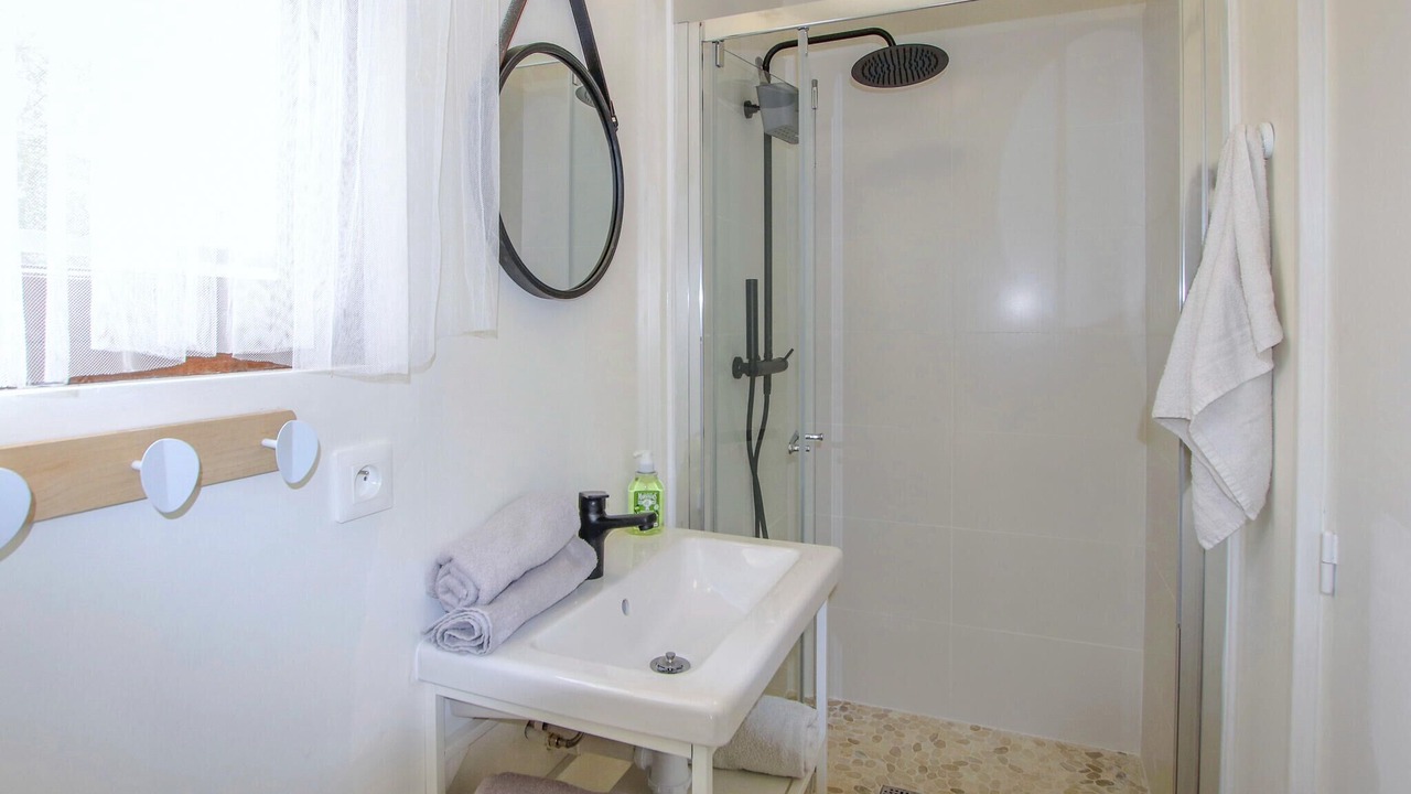 Photo of Bathroom in Vogue