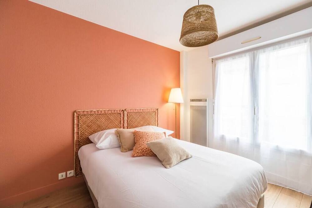 Photo of Bedroom in Saint-Brieuc