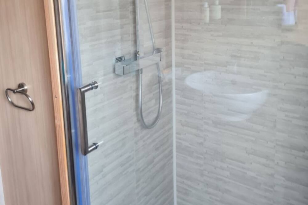 Photo of Bathroom in Triqueville