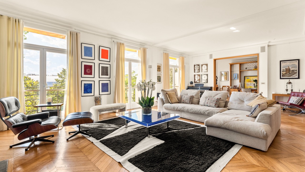 Photo of Livingroom in Faubourg Saint-Germain