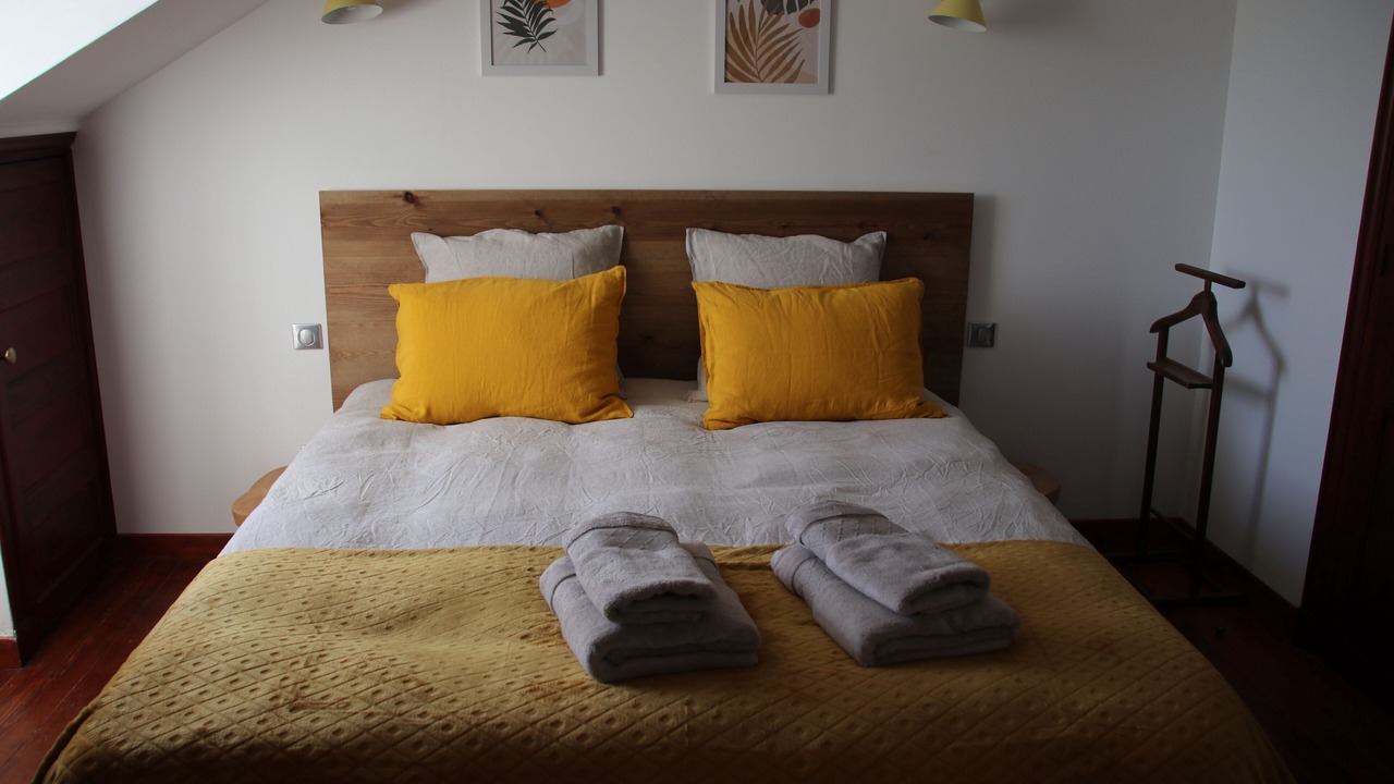 Photo of Bedroom in Tracy-sur-Mer