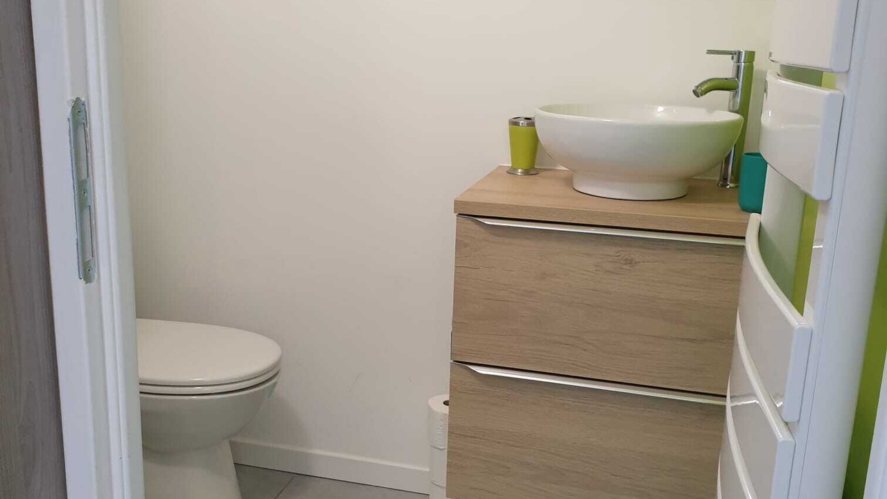 Photo of Bathroom in Beaumont Saint-Cyr