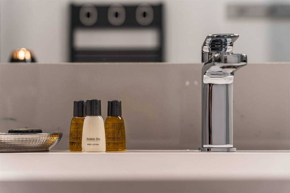 Photo of Bathroom in Langon