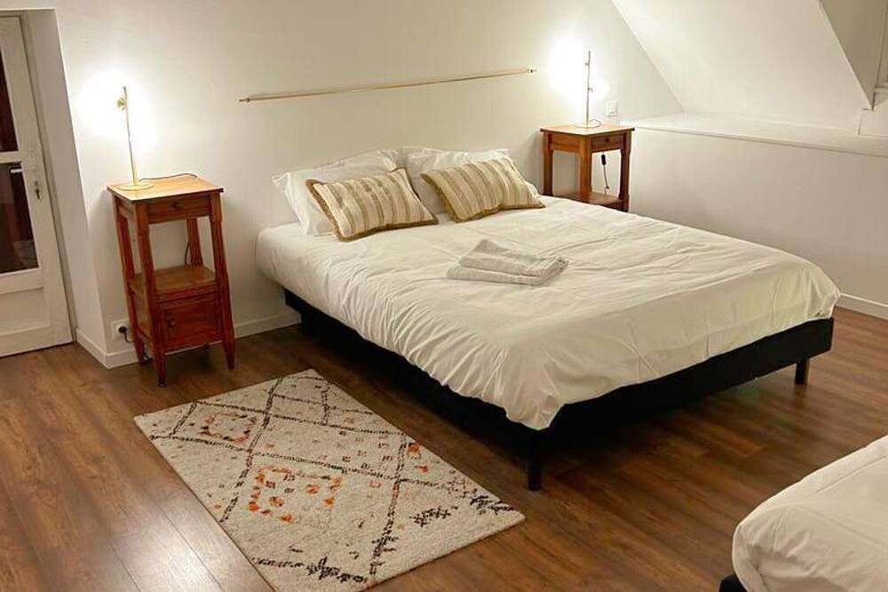 Photo of Bedroom in Thore-la-Rochette