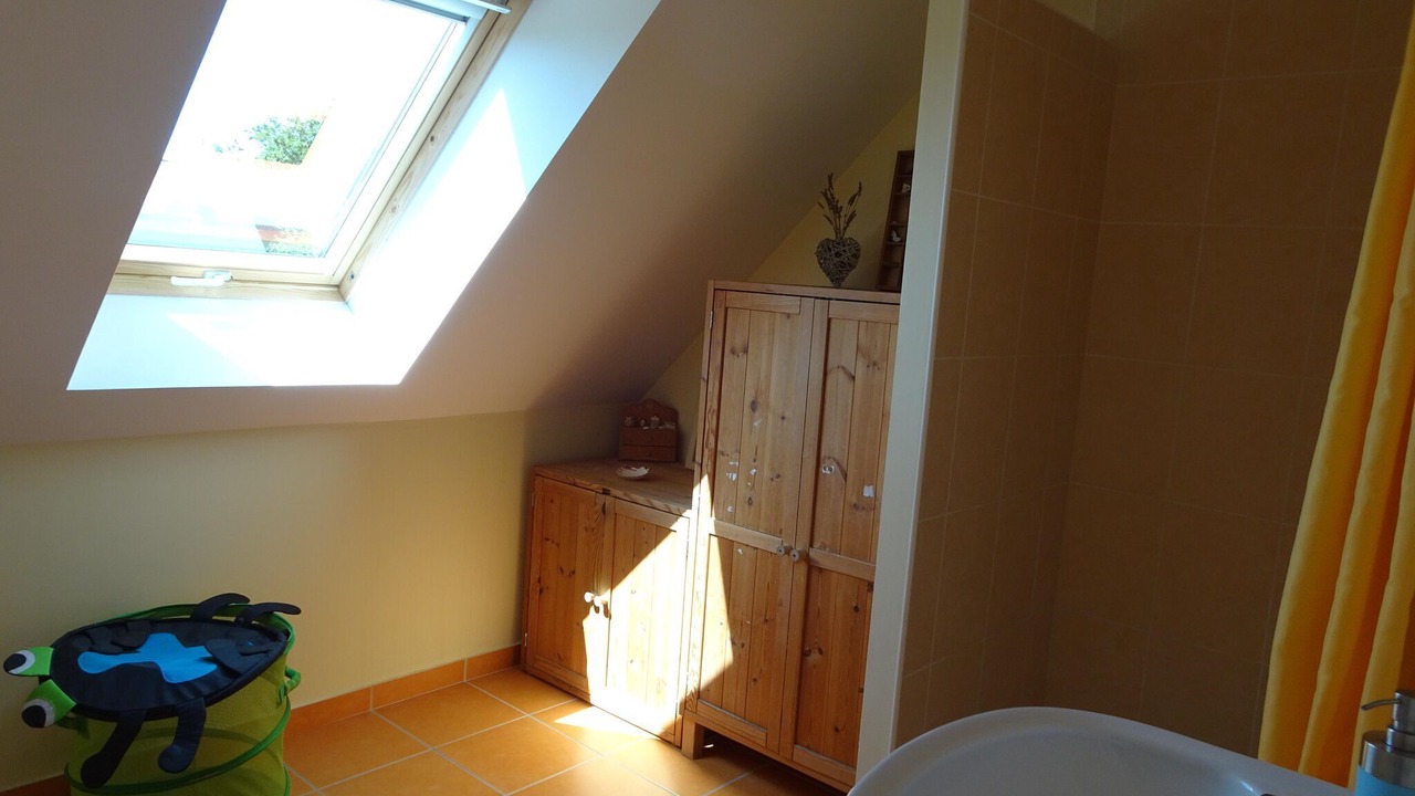 Photo of Bathroom in Dragey-Ronthon