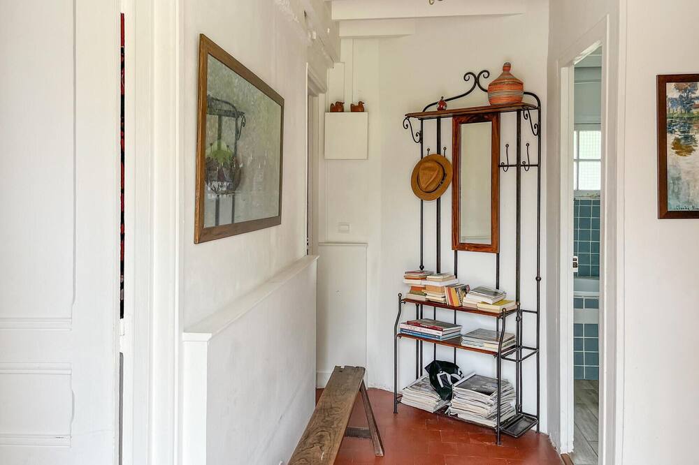 Photo of Bedroom in Hardencourt-Cocherel