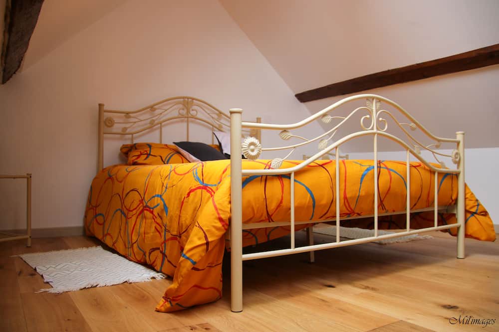 Photo of Bedroom in Rai