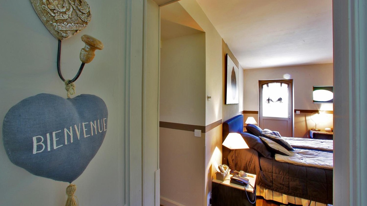 Photo of Bedroom in Lacave