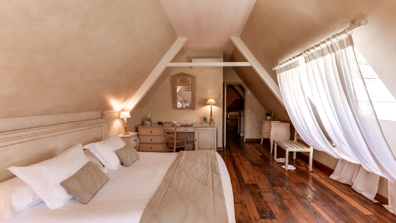 Photo of Bedroom in Lacave