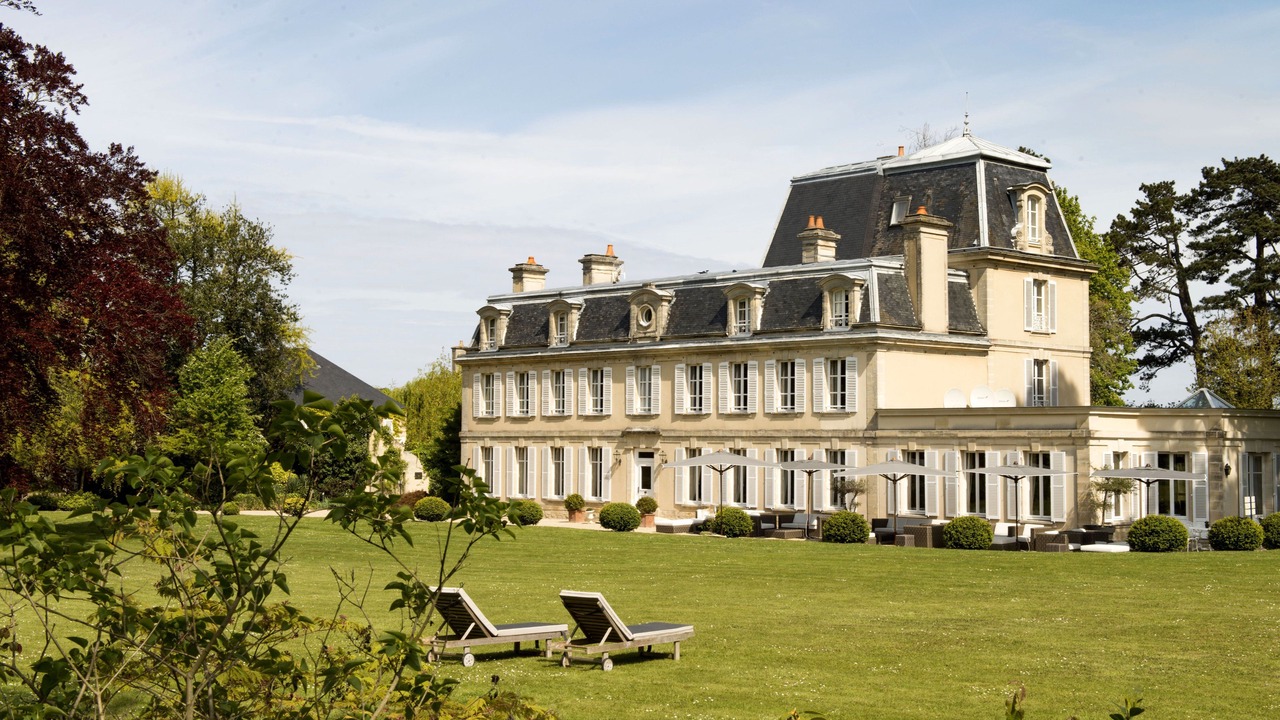 Photo of Outdoor in Commes