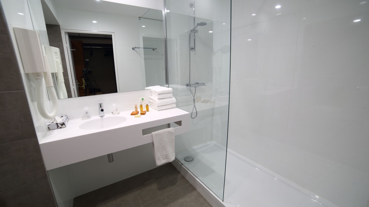 Photo of Bathroom in Chasseneuil-du-Poitou
