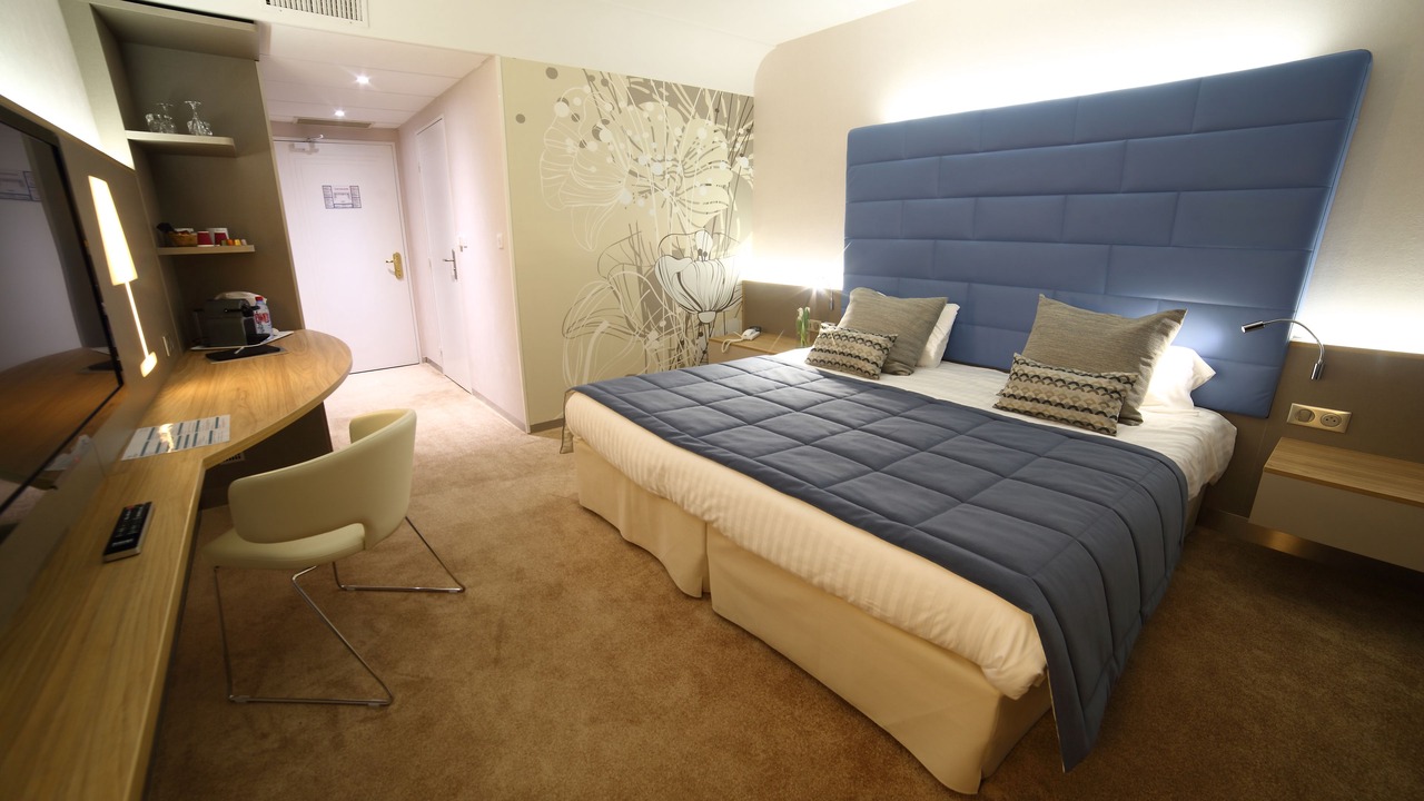 Photo of Bedroom in Chasseneuil-du-Poitou