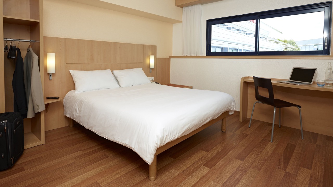 Photo of Bedroom in Chasseneuil-du-Poitou