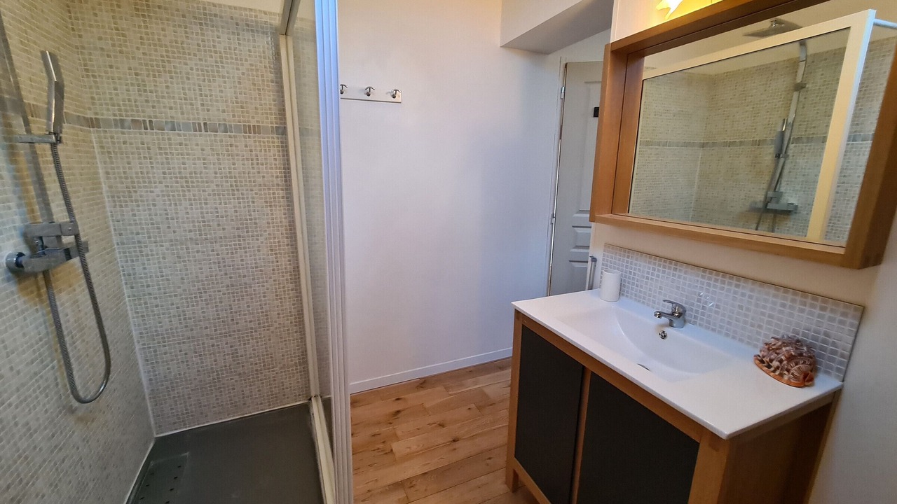 Photo of Bathroom in La Ferte-Saint-Aubin