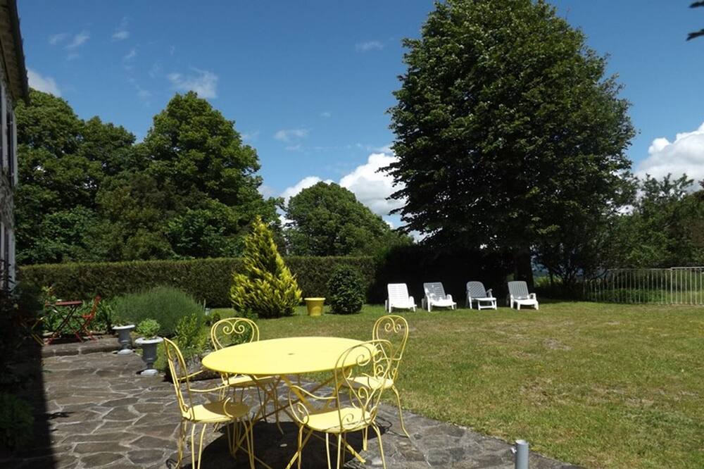 Photo of Outdoor in Sourniac