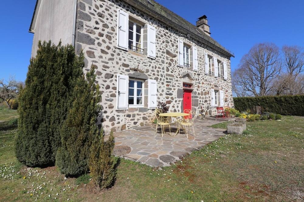 Photo of Outdoor in Sourniac