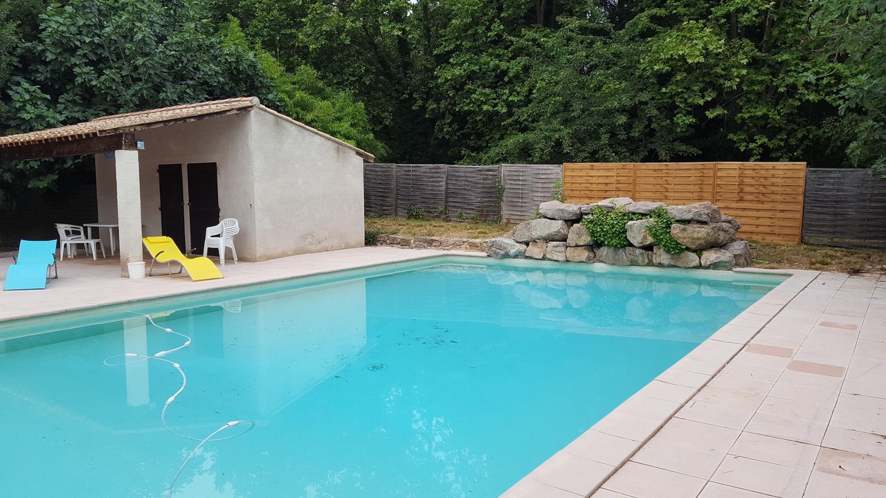 Photo of Outdoor in Saint-Pierre-des-Champs