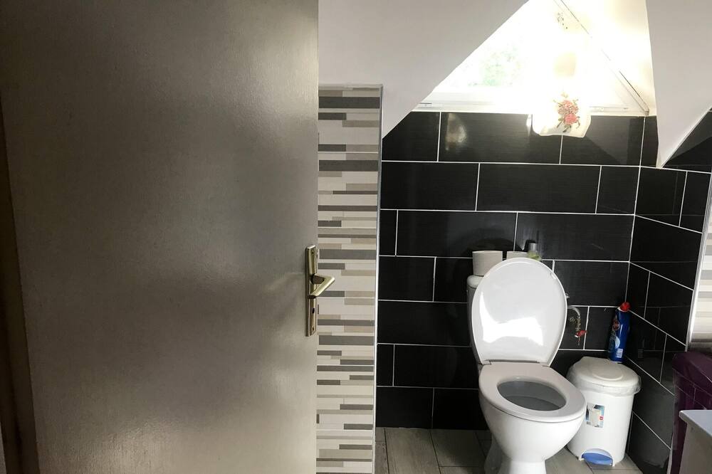 Photo of Bathroom in Lourdes