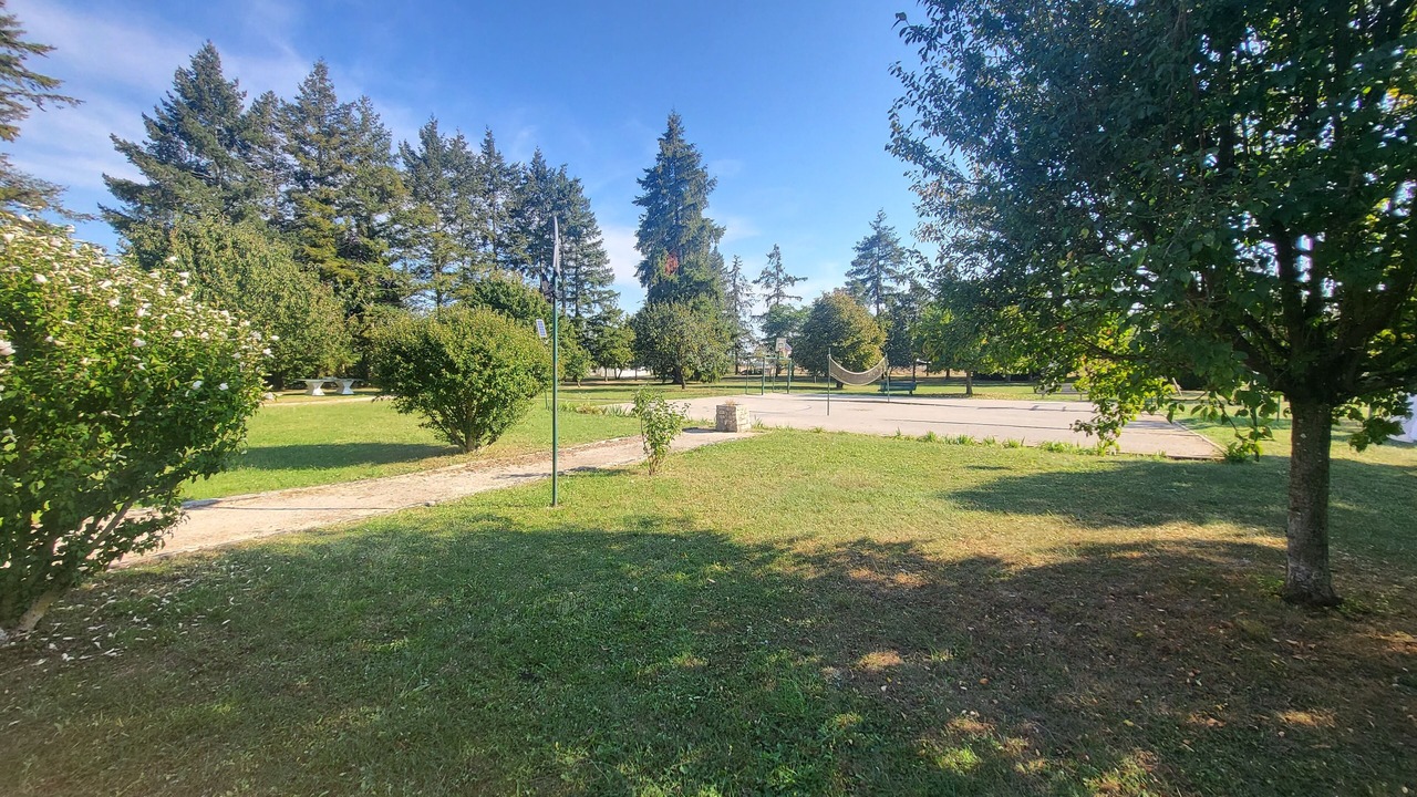 Photo of Outdoor in Chenou