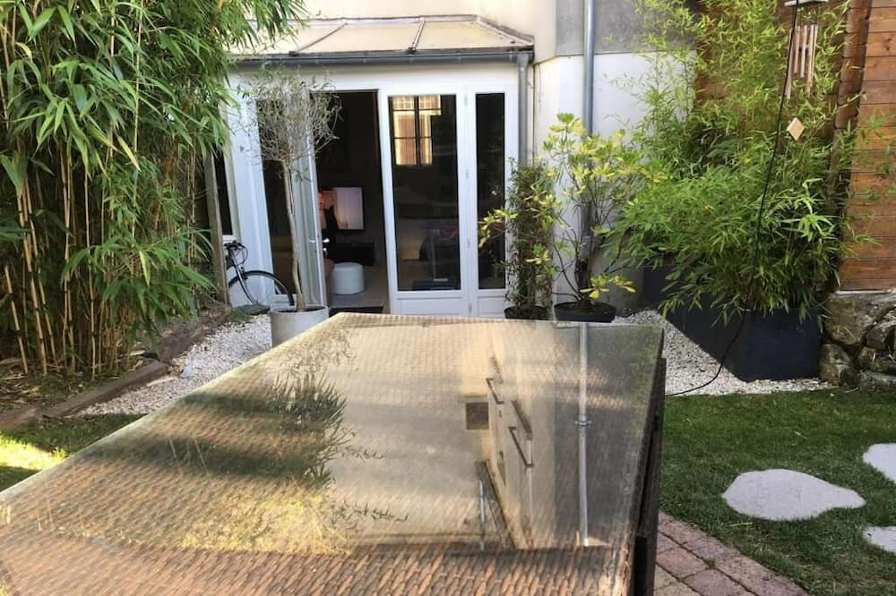 Photo of Outdoor in Saint-Jean Eudes Saint-Gilles
