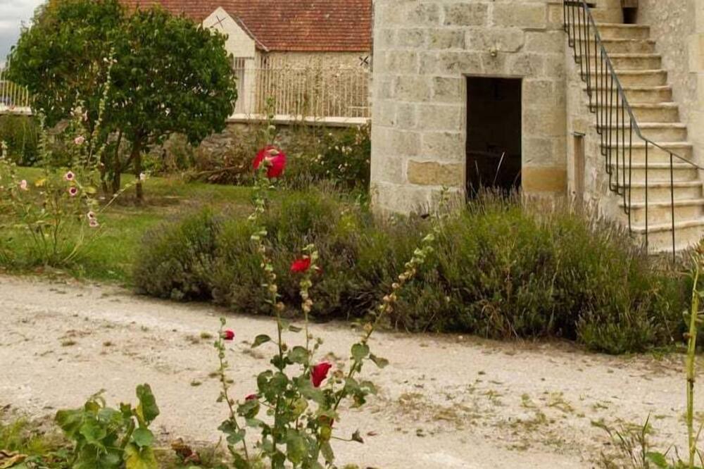 Photo of Others in Ferriere-Larcon