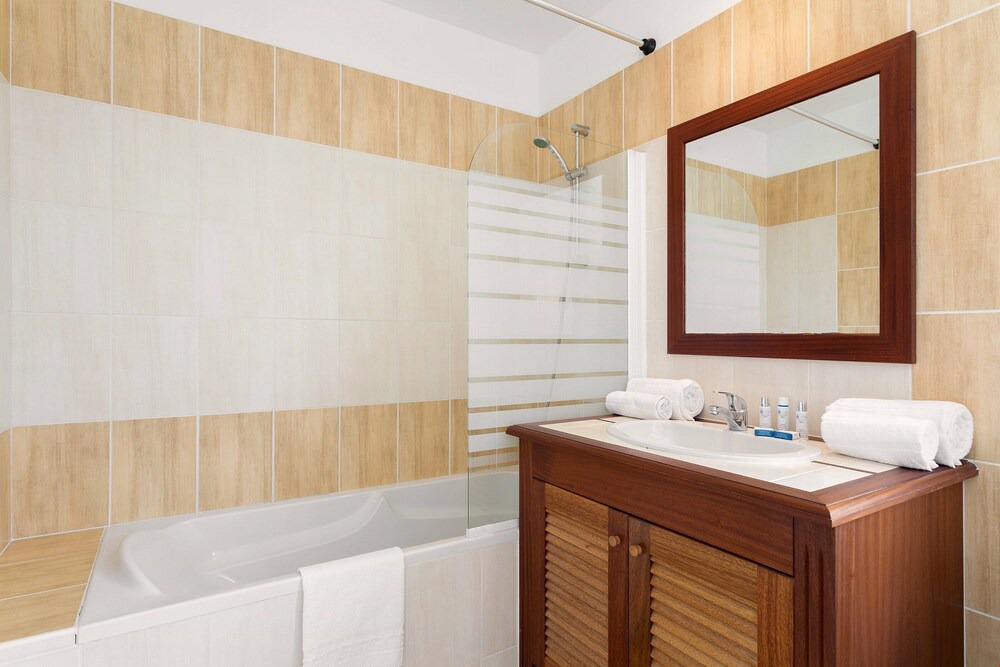Photo of Bathroom in L'Aiguillon-sur-Vie