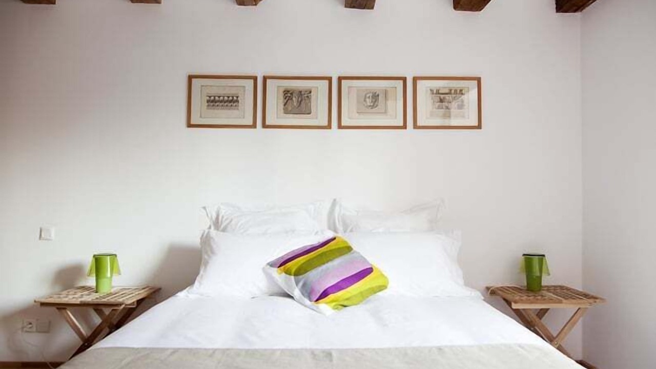 Photo of Bedroom in Poce-sur-Cisse