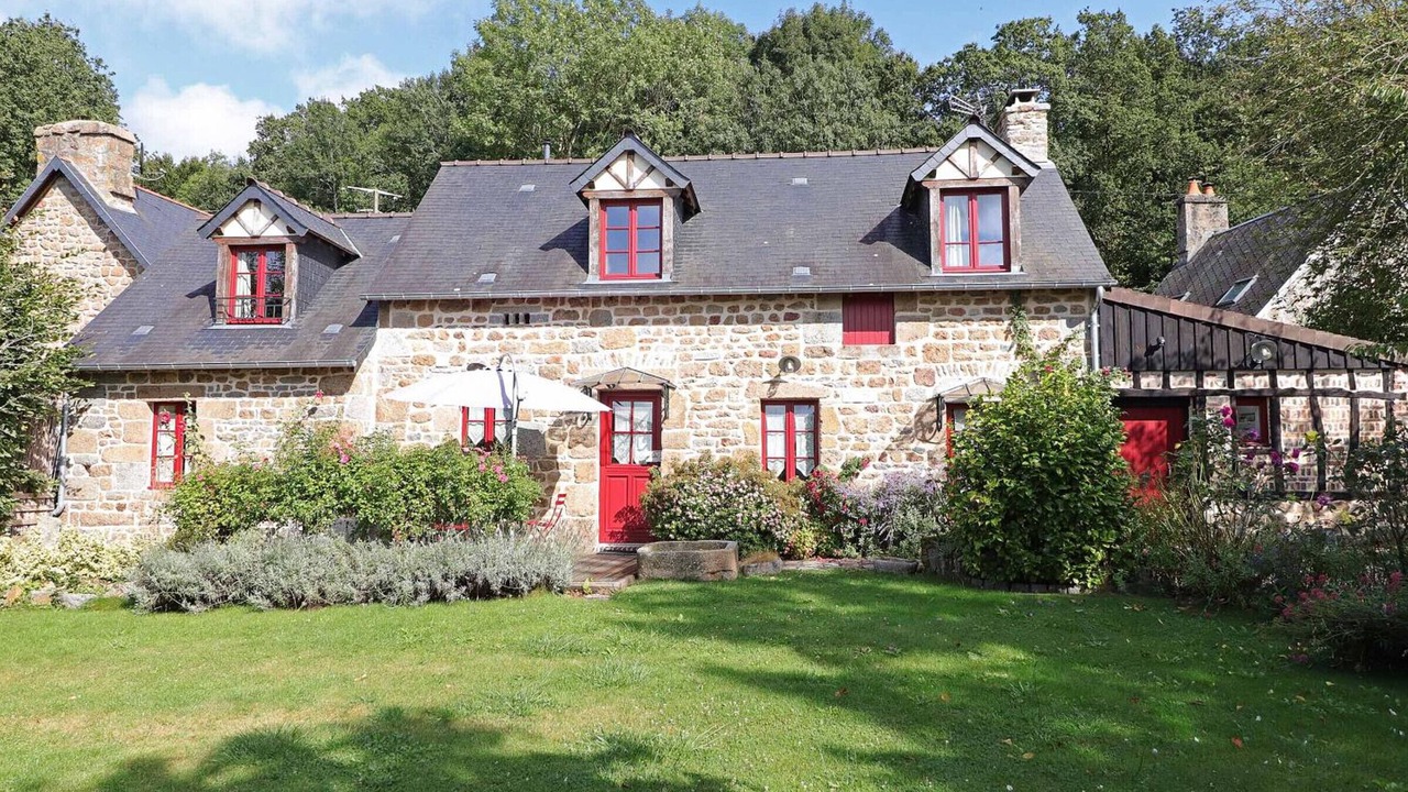 Photo of Outdoor in Breel