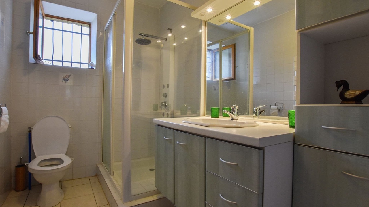 Photo of Bathroom in Loubejac