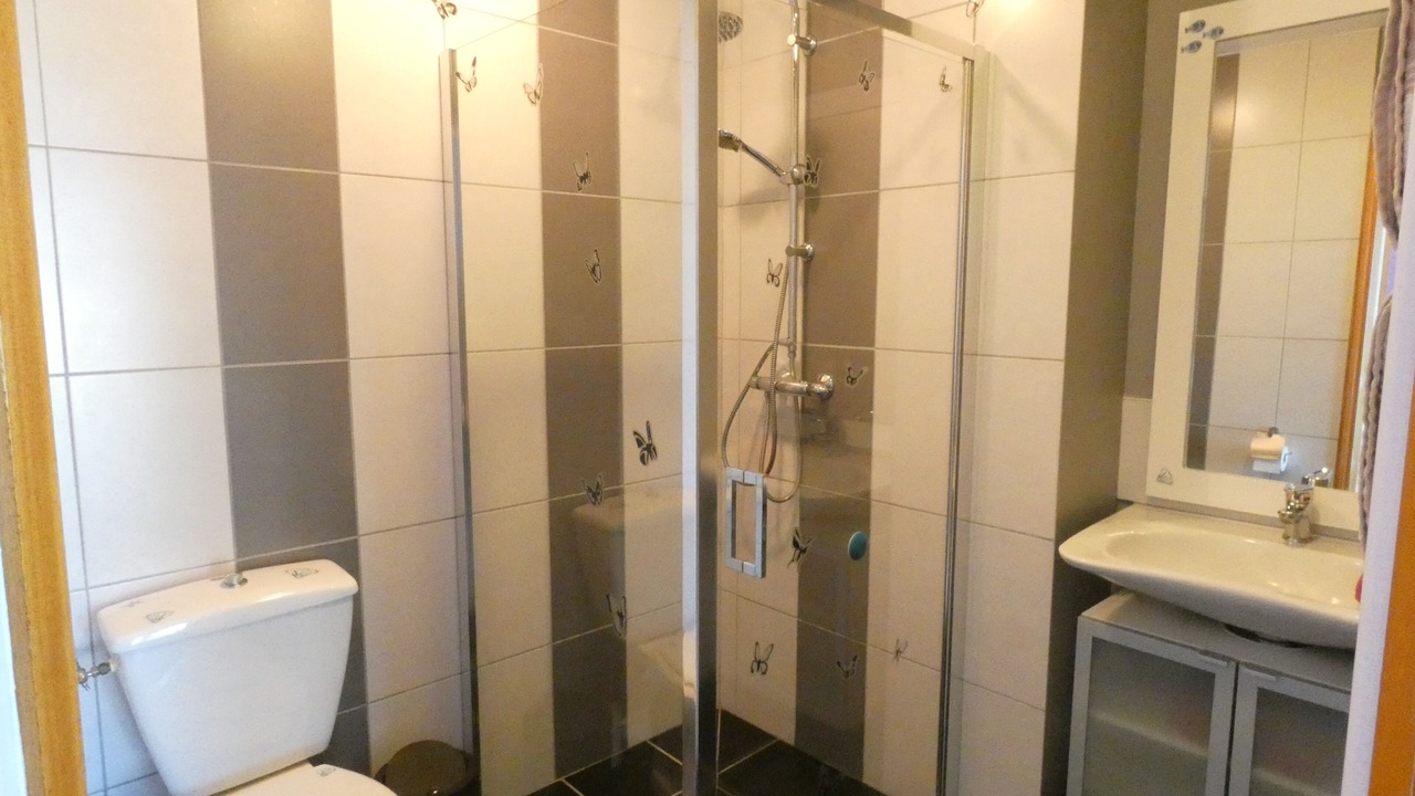 Photo of Bathroom in Vierville-sur-Mer