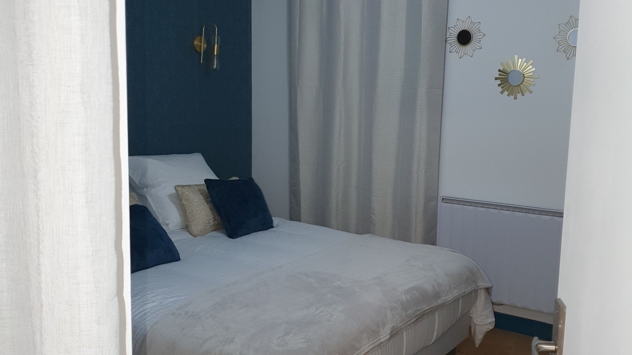 Photo of Bedroom in Fecamp