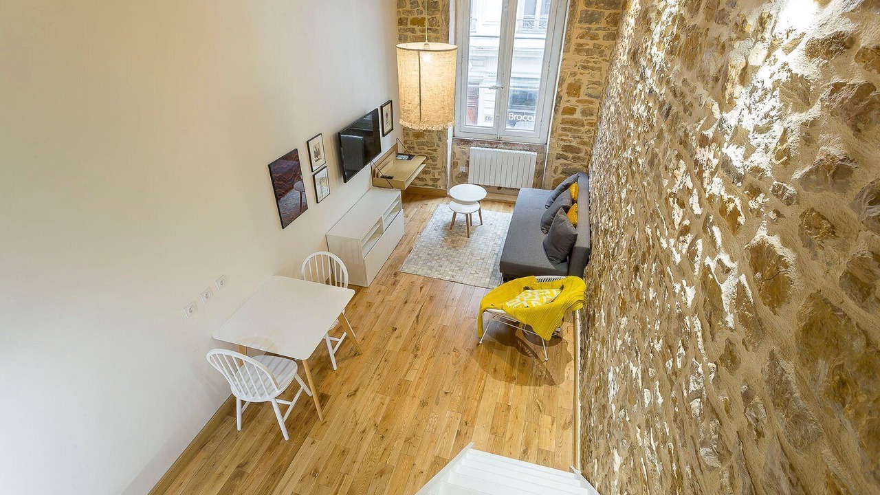 Photo of Livingroom in Carnot - Gailleton