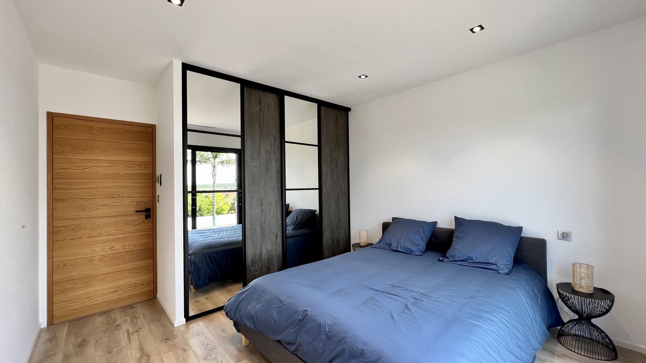 Photo of Bedroom in Saint-Nazaire