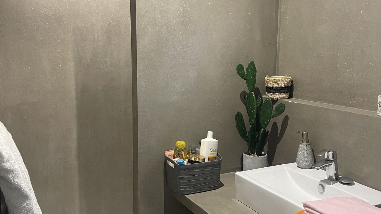 Photo of Bathroom in Lamorlaye