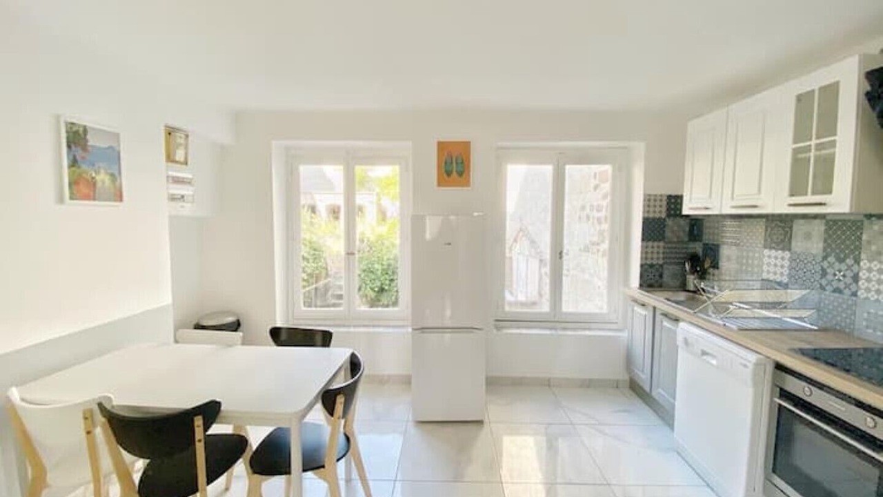 Photo of Kitchen in Cret de Roc