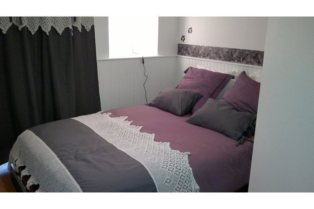 Photo of Bedroom in Maillezais