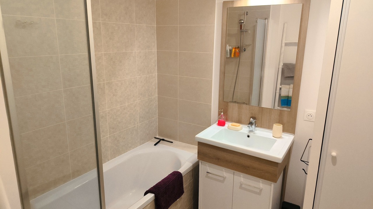 Photo of Bathroom in Villenave-d'Ornon