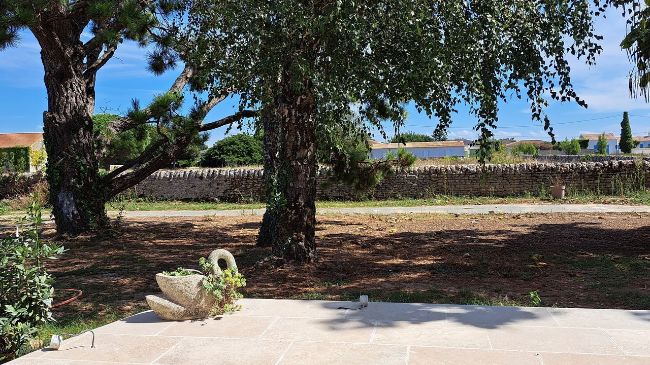 Photo of Outdoor in Cheray