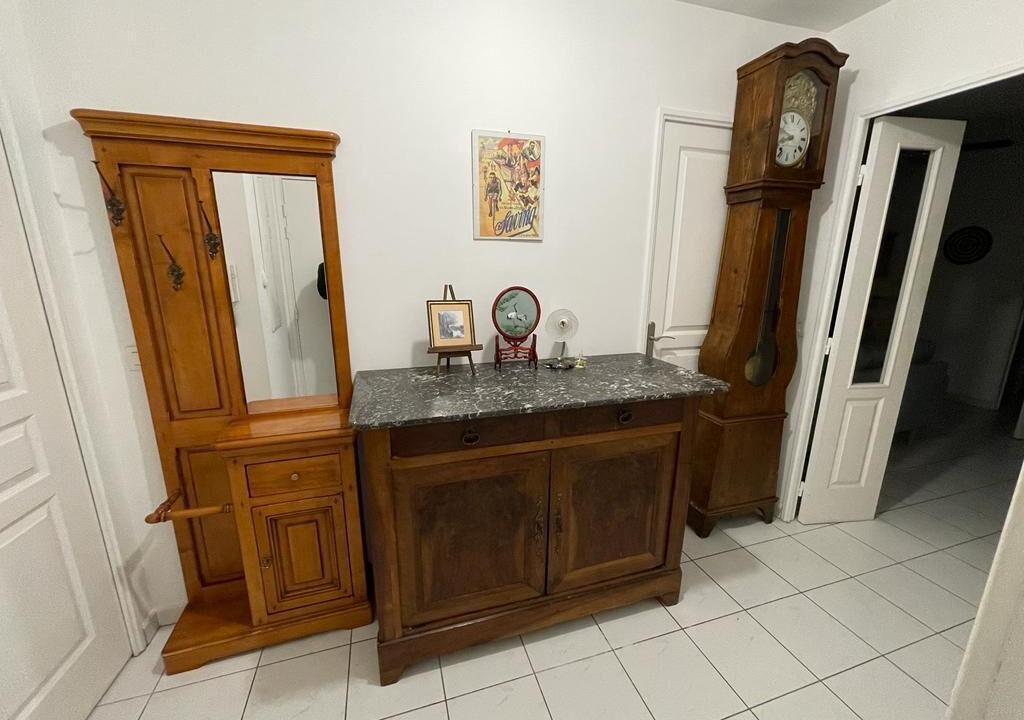Photo of Bathroom in Etampes