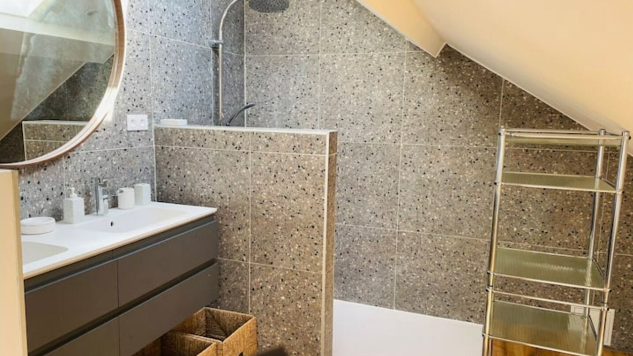 Photo of Bathroom in Lucon