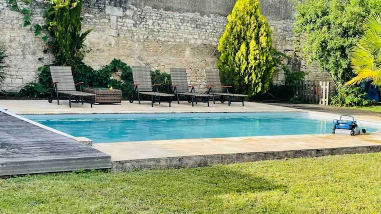 Photo of Outdoor in Lucon
