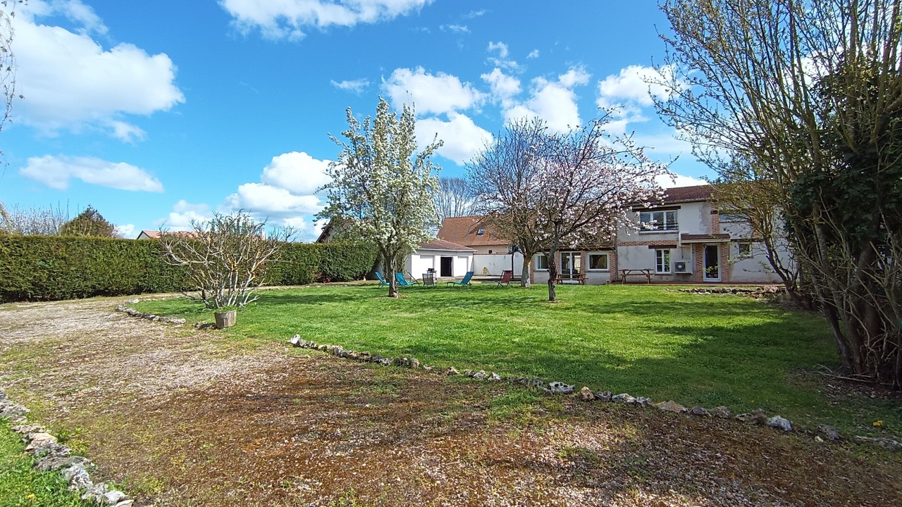 Photo of Outdoor in Le Vieil-Evreux