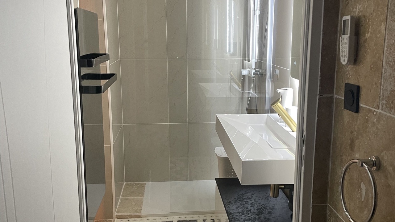 Photo of Bathroom in Venejan