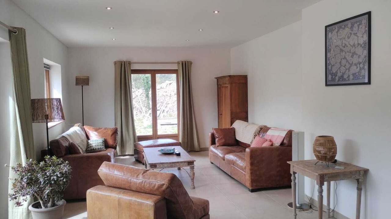 Photo of Livingroom in Saint-Maurice-d'Ibie