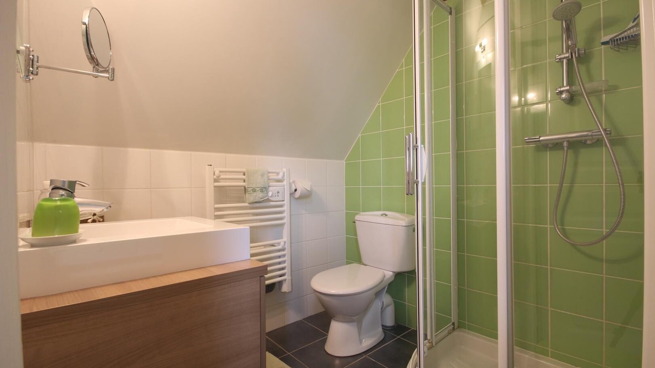 Photo of Bathroom in Fresne-le-Plan