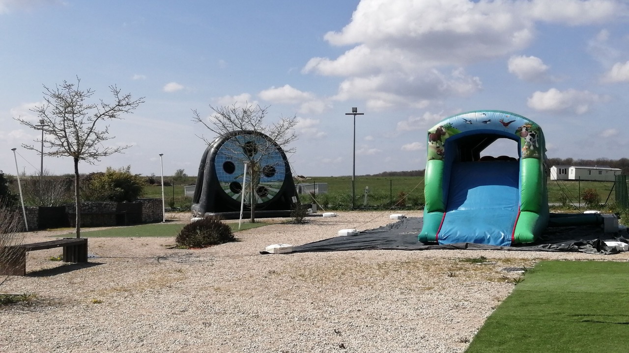 Photo of Others in Coulanges