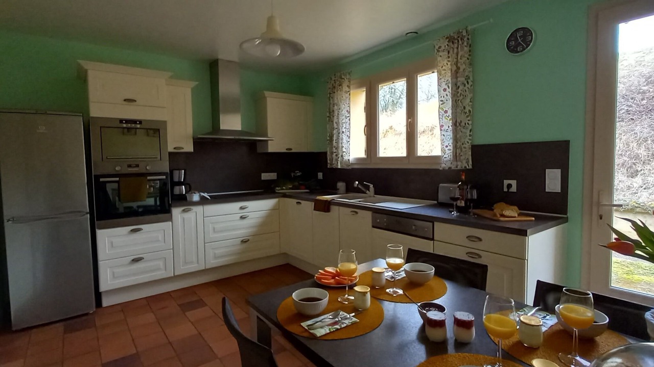 Photo of Kitchen in Vitrac