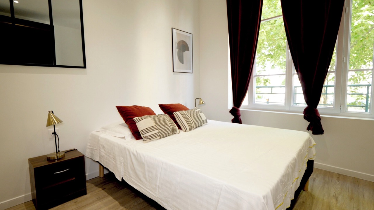 Photo of Bedroom in Villette - Maisons Neuves