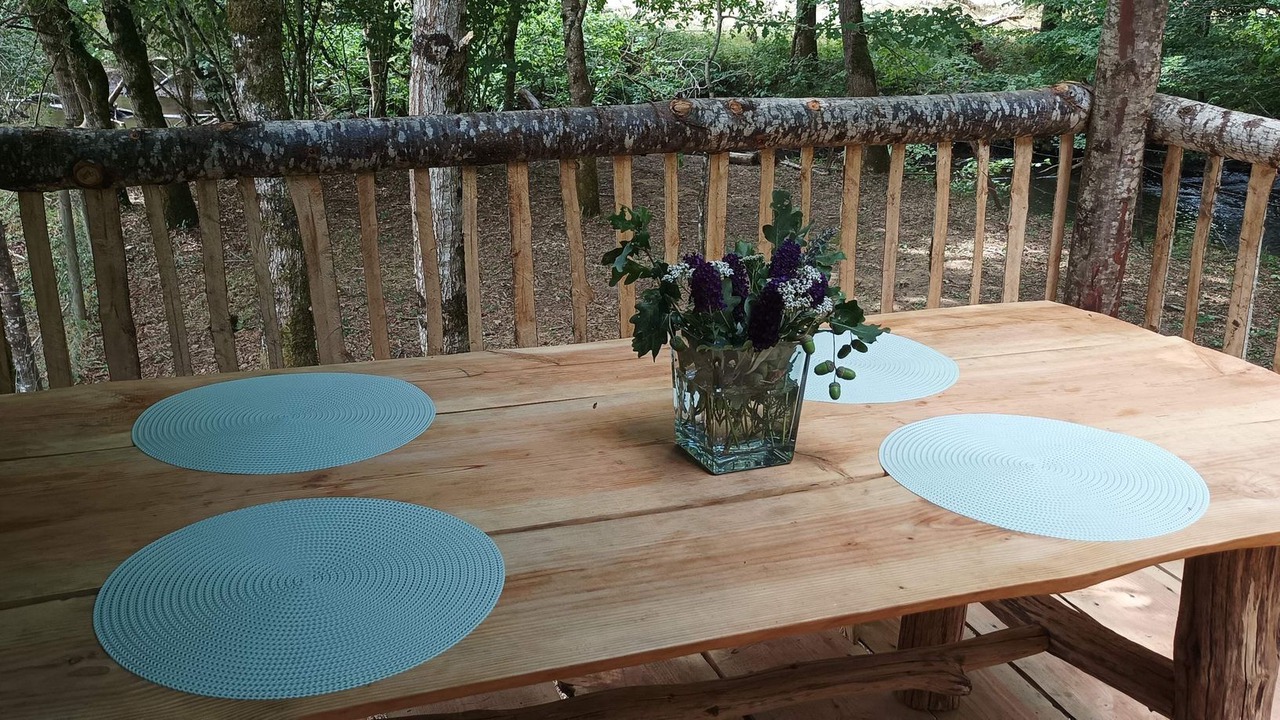 Photo of Outdoor in Saint-Eloy-les-Tuileries